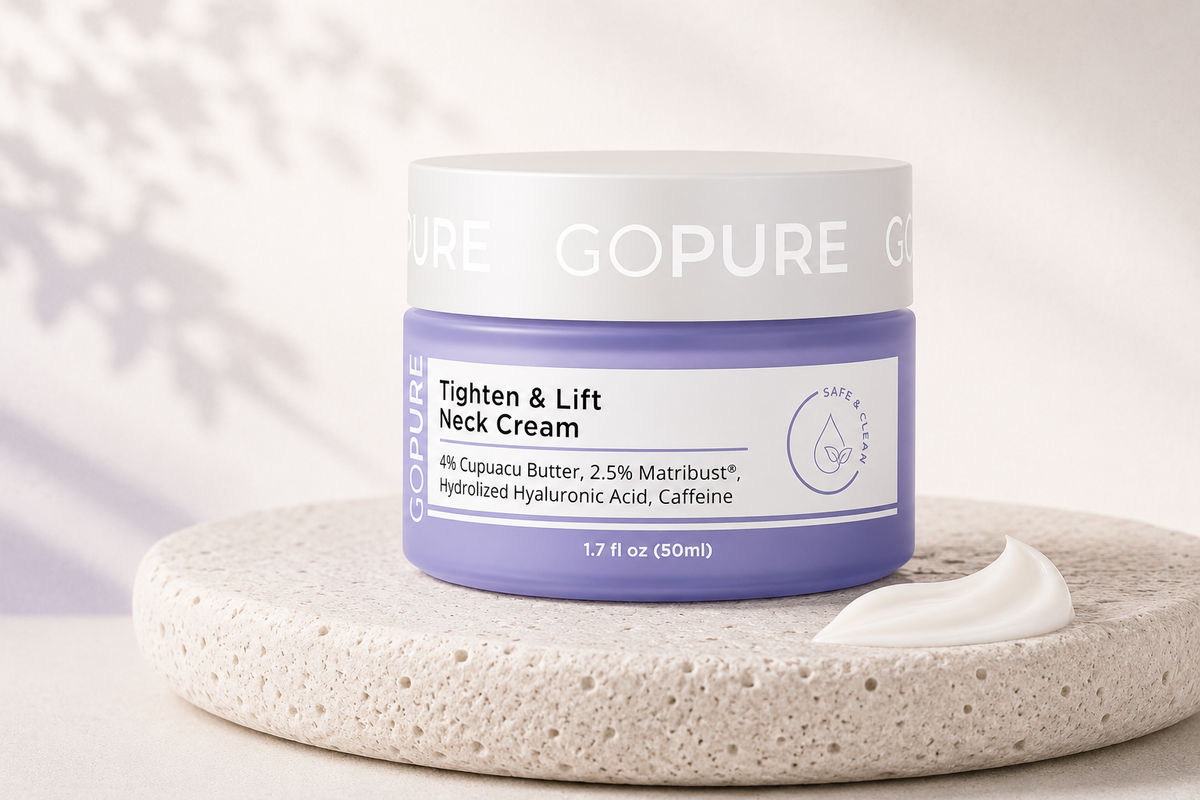 Envase de la crema reafirmante Klyvora para cuello, papada y escote